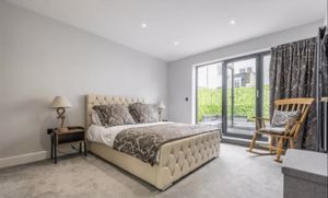 Photo 7- click for photo gallery